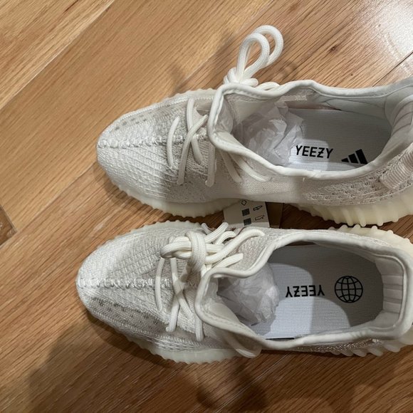 YEEZY BOOST 350 V2 BONE - Picture 4 of 5